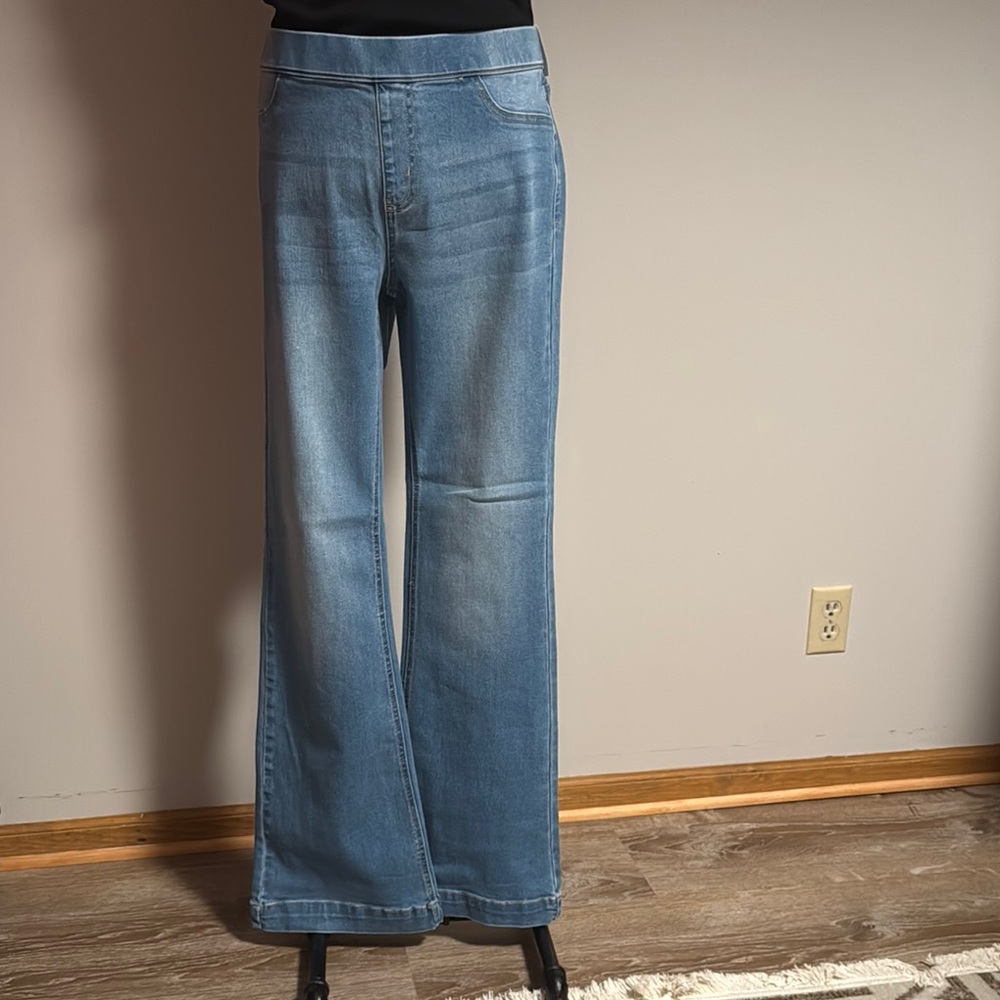 Classic Blue Women's Jeans